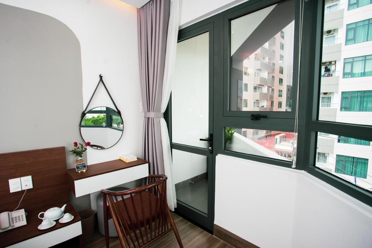 Tesoro Hotel На Транг Екстериор снимка
