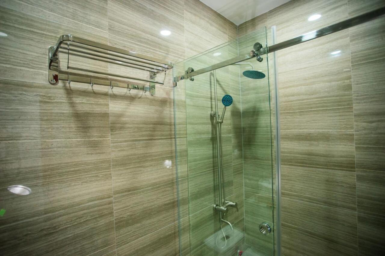 Tesoro Hotel На Транг Екстериор снимка